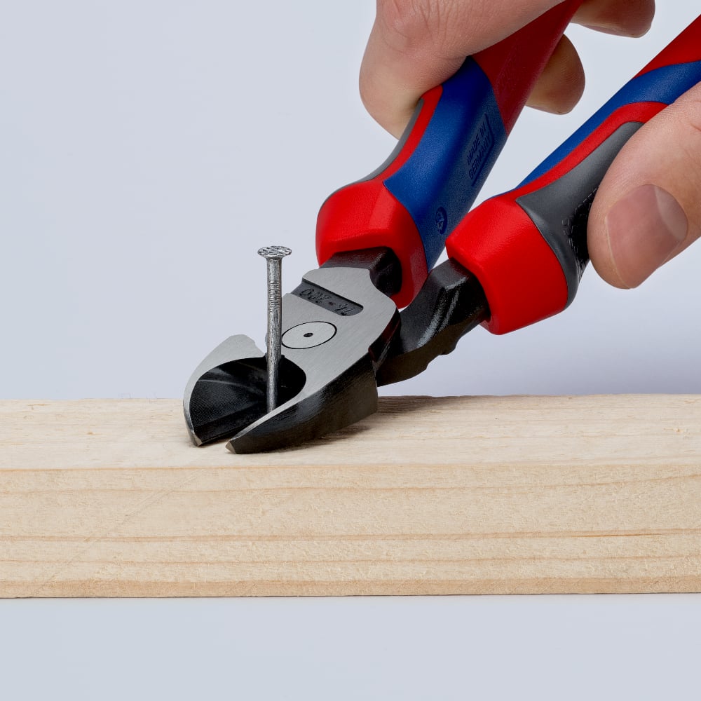 KNIPEX High Leverage Diagonal Cutting Pliers, Bent, 200mm
